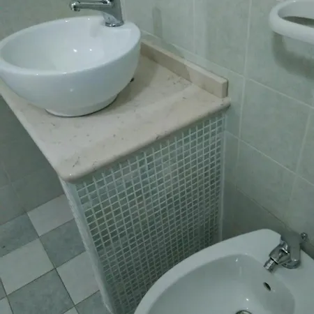 Otrantocasa *