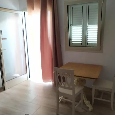 Otrantocasa